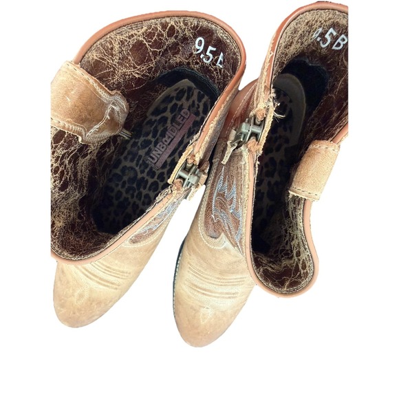 ARIAT BILLIE Unbridled Side Zip Short Boots Womens 9.5 Tan Distressed Leather - Picture 8 of 9